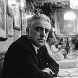 Federico Fellini qui dit La vie est une combinaison de magie et de pâte